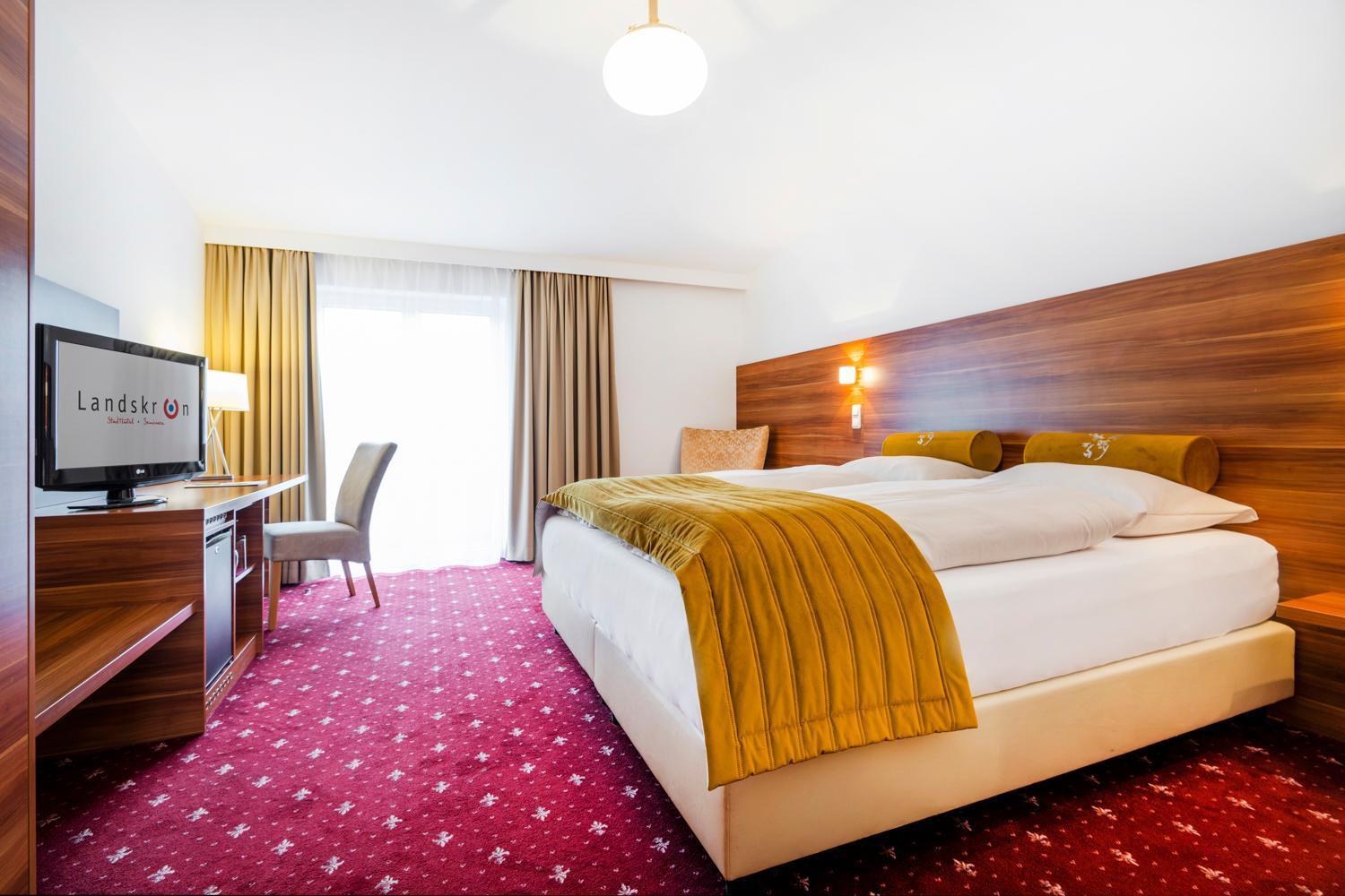 Hotel Landskron บรุคอันเดอร์มัวร์ ภายนอก รูปภาพ