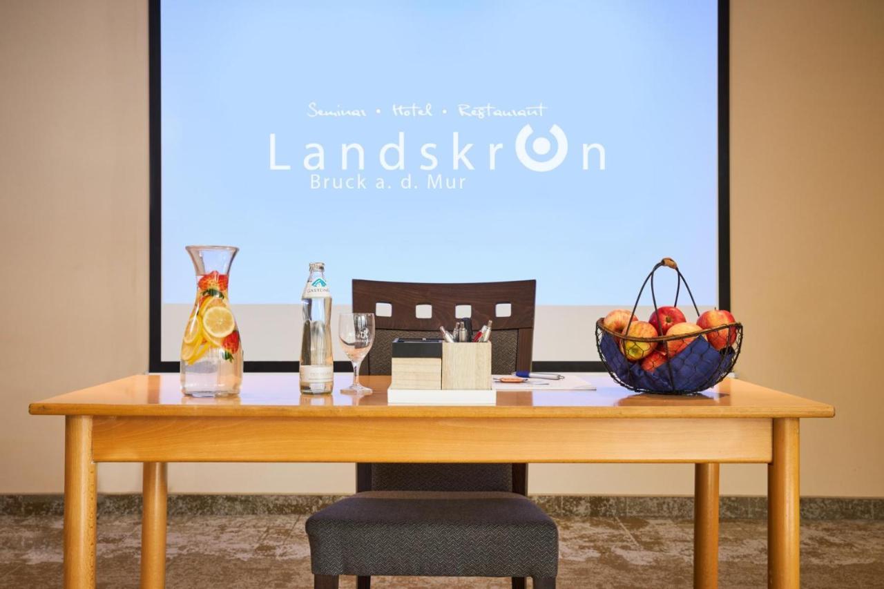 Hotel Landskron บรุคอันเดอร์มัวร์ ภายนอก รูปภาพ